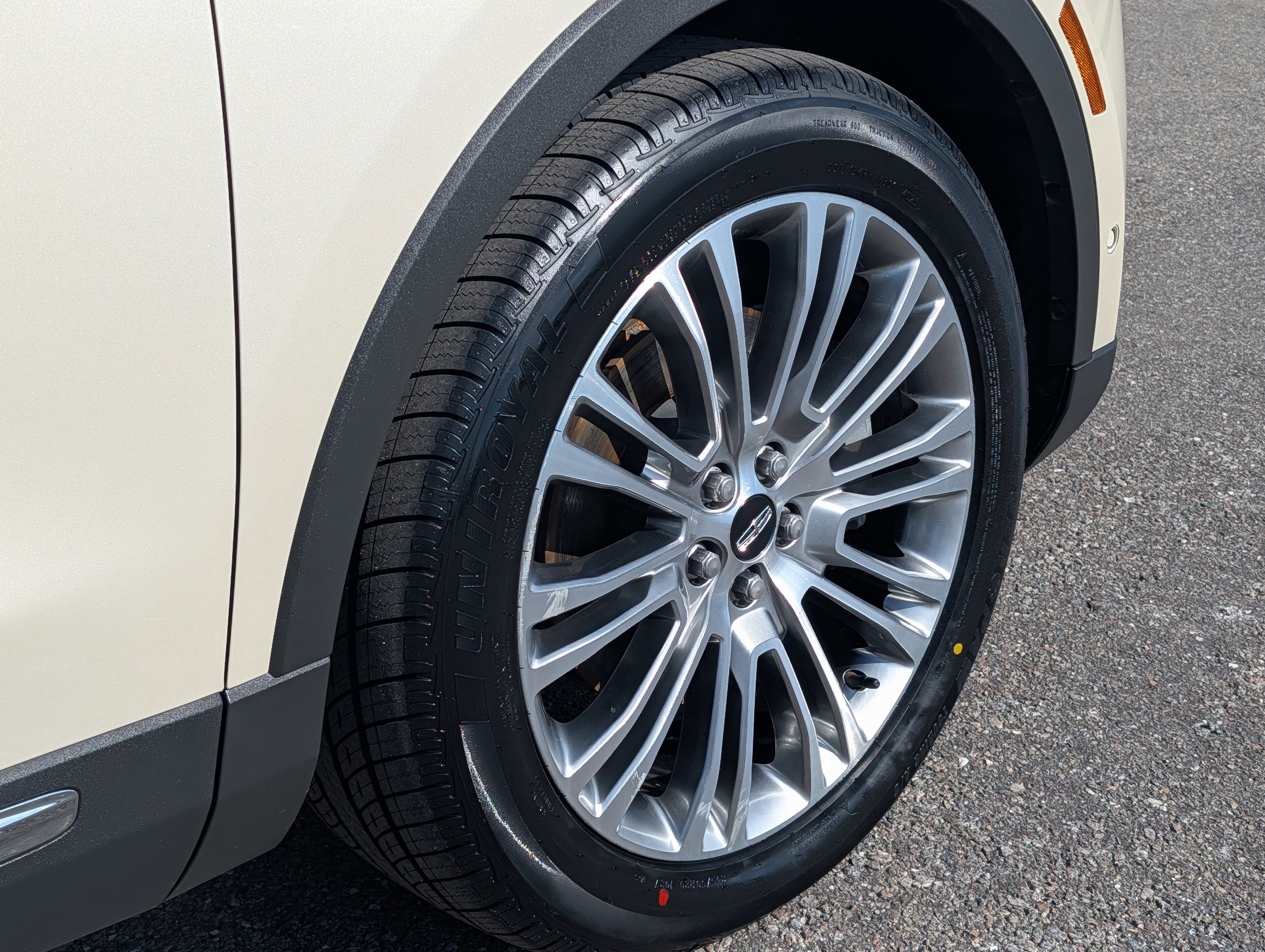 Used 2016 Lincoln MKX Reserve w/ Technology Package image 12