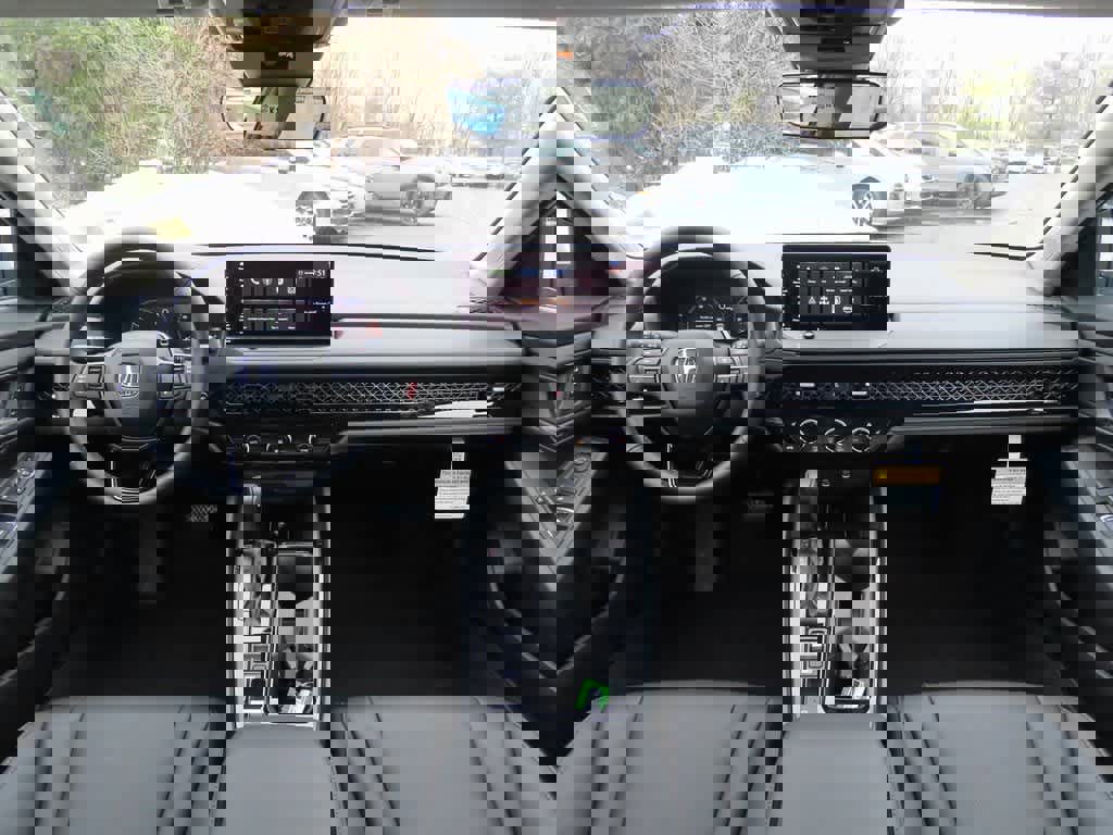 New 2026 Honda Accord EX-L image 17