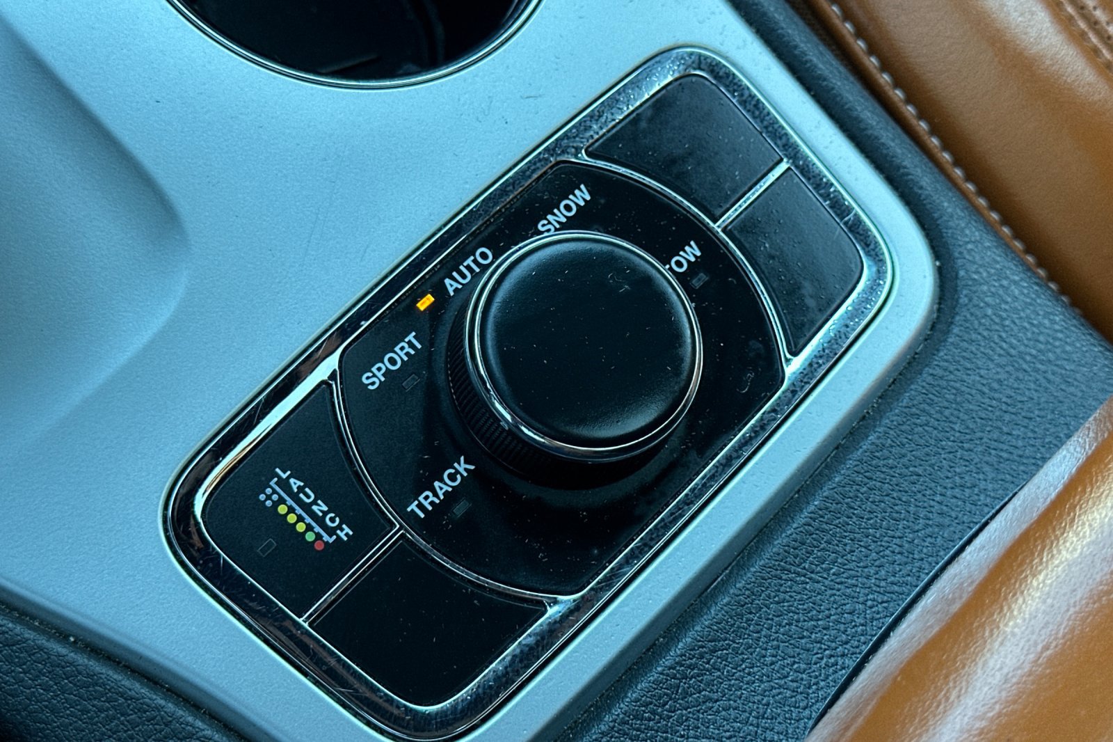 Used 2015 Jeep Grand Cherokee SRT w/ Trailer Tow Group IV image 31