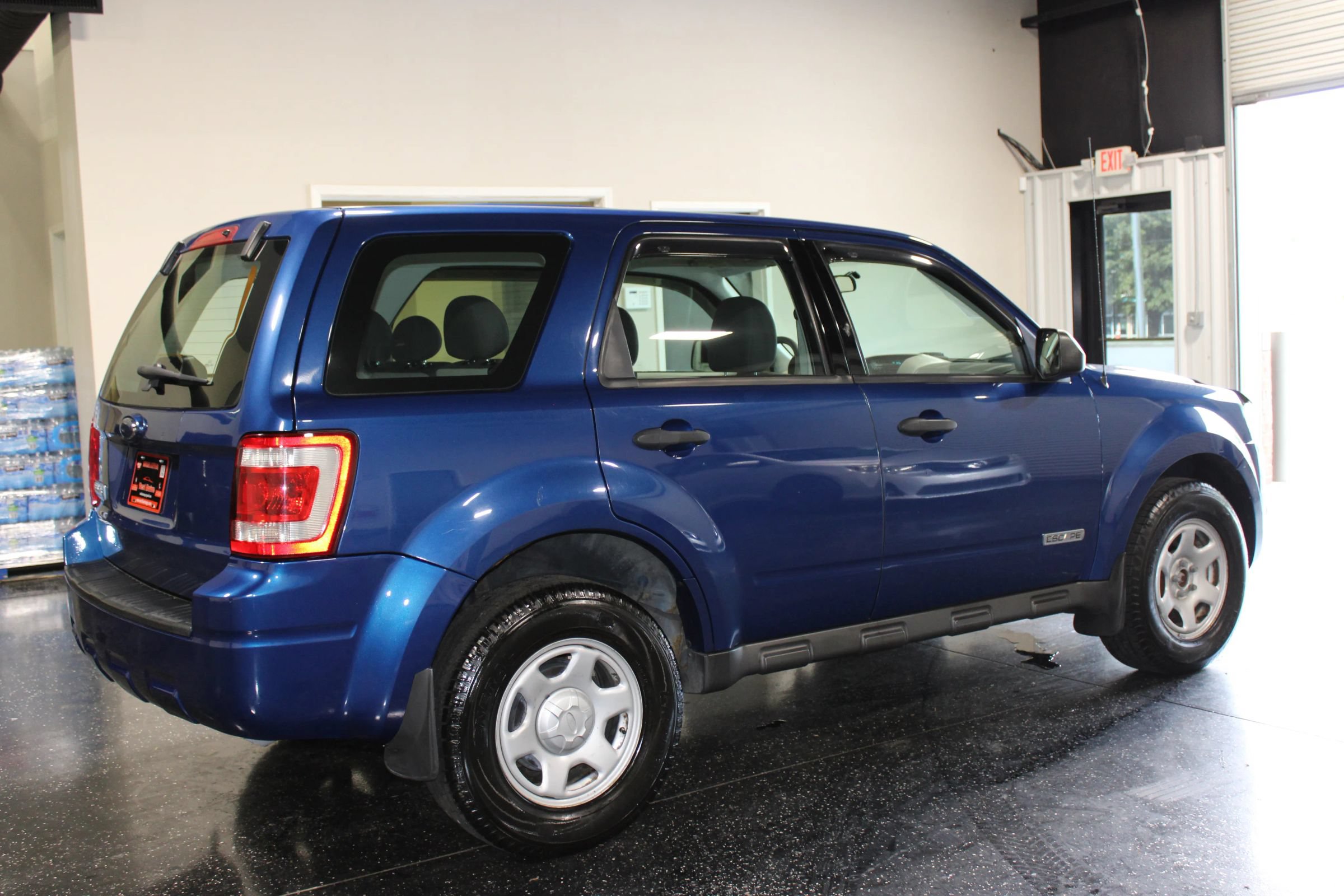 Used 2008 Ford Escape XLS FWD image 3