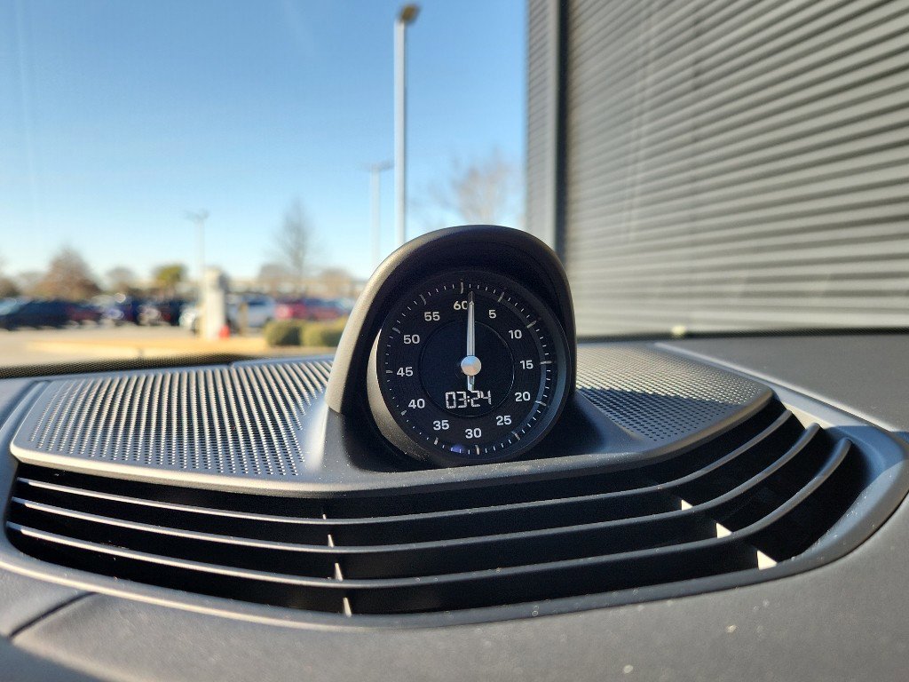 New 2026 Porsche Taycan GTS image 29