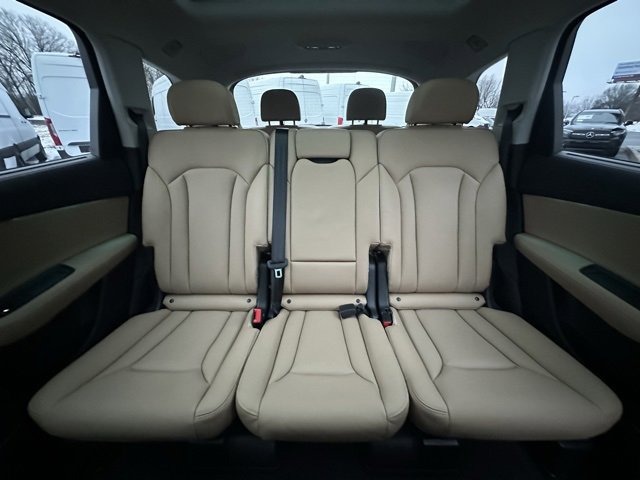 Used 2023 Audi Q7 3.0T Prestige image 17