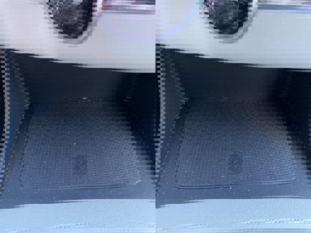 New 2025 Volvo XC90 B6 Ultra w/ Protection Package Premier image 17