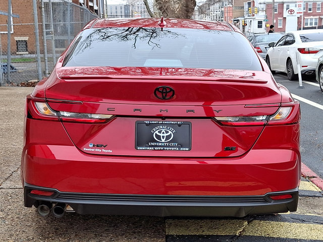 Used 2026 Toyota Camry SE w/ Convenience Package FWD image 5