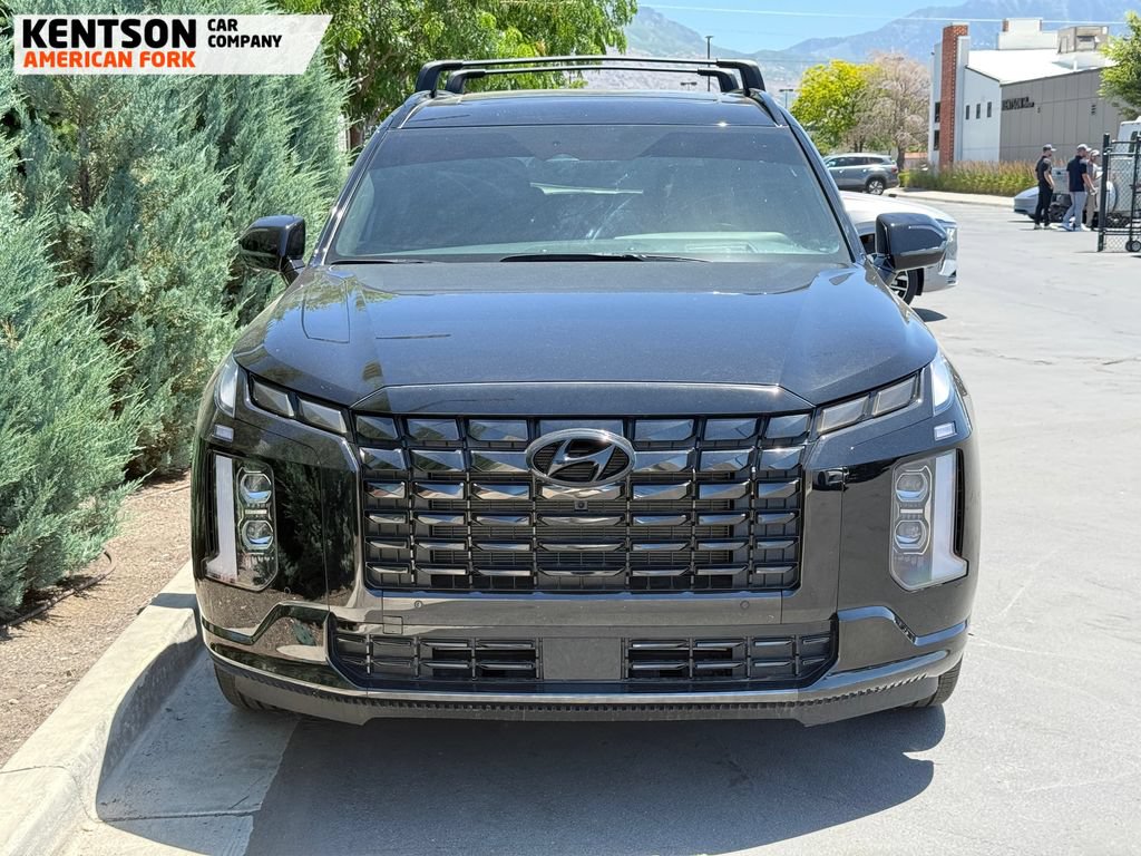 Used 2025 Hyundai Palisade Calligraphy AWD/4WD image 2