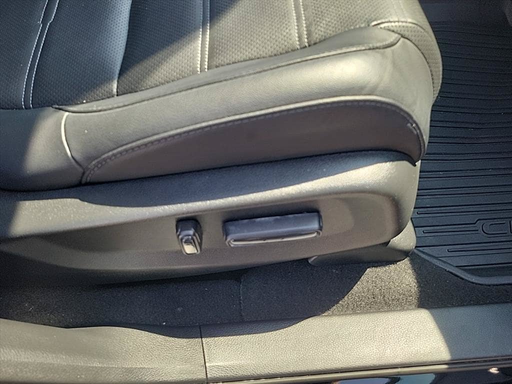 Used 2021 Honda CR-V EX-L image 34
