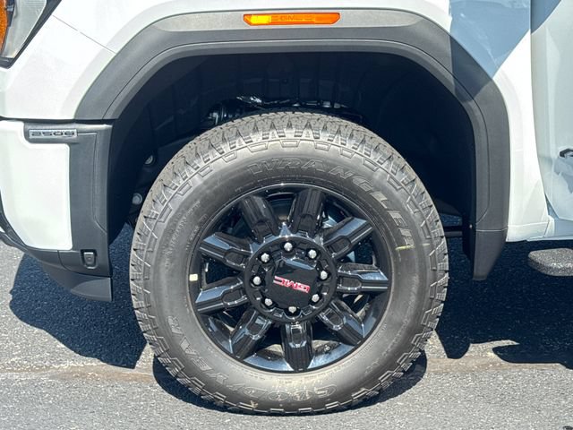 New 2026 GMC Sierra 2500 AT4 w/ AT4 Premium Plus Package AWD/4WD image 28