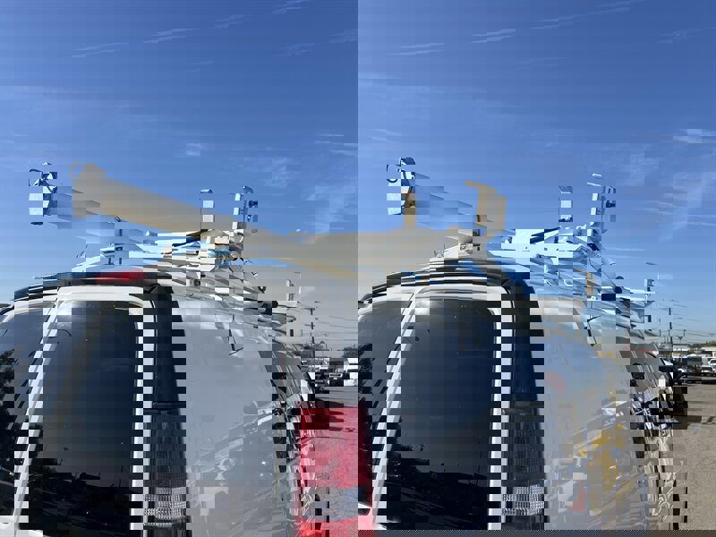 Used 2018 Chevrolet Express 2500 w/ Driver Convenience Package image 23