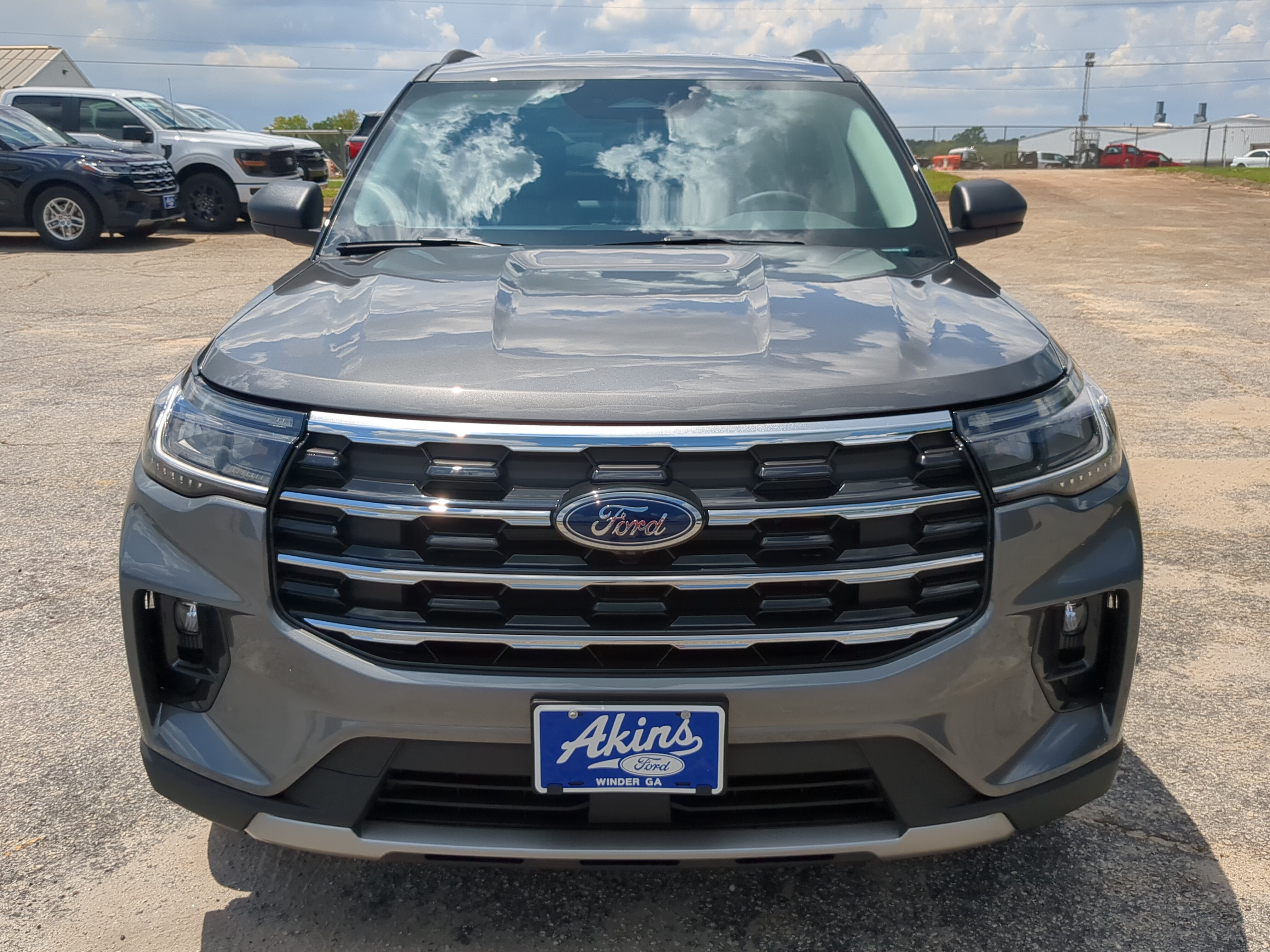New 2026 Ford Explorer Active w/ Active Comfort Package AWD/4WD image 7