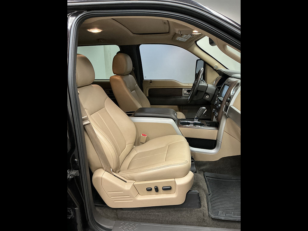 Used 2014 Ford F150 Lariat w/ Equipment Group 502A Luxury AWD/4WD image 17