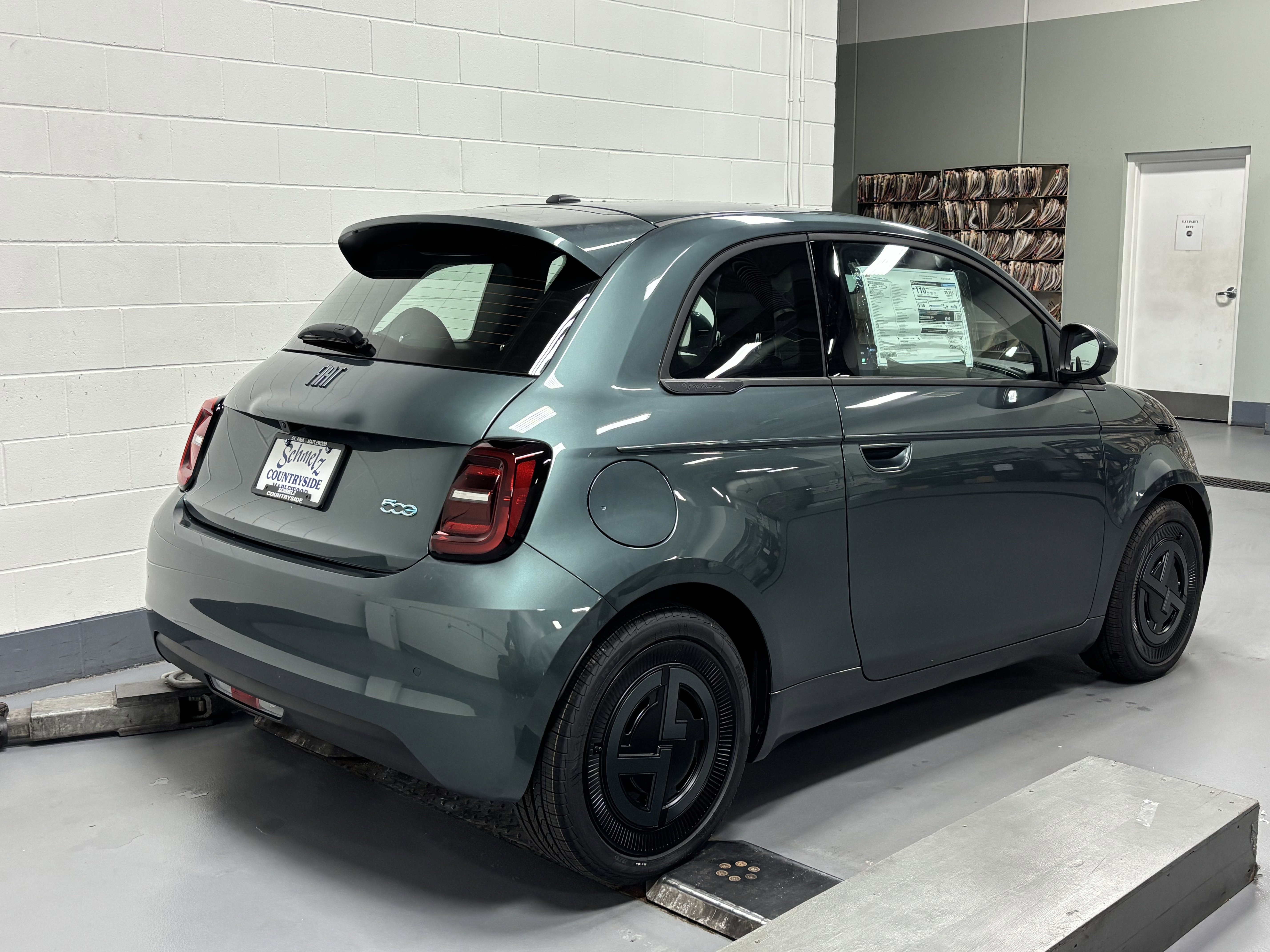 New 2025 FIAT 500 e image 6