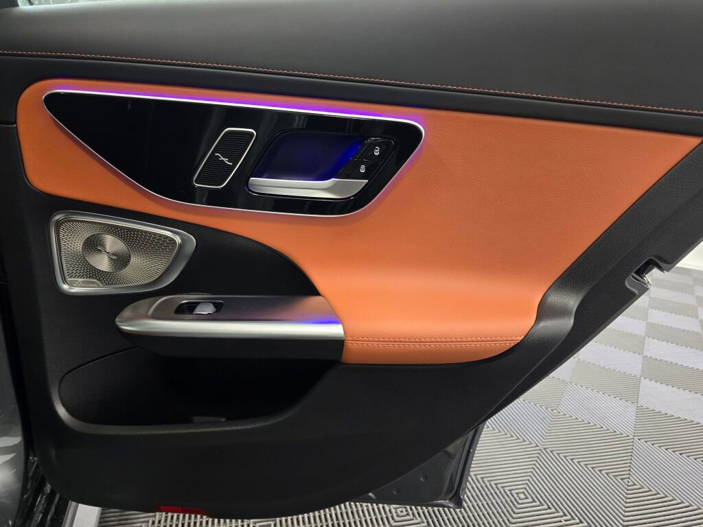 Used 2024 Mercedes-Benz C 300 4MATIC Sedan image 24