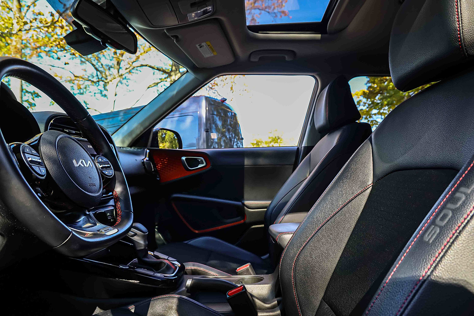 Certified 2023 Kia Soul GT-Line image 8