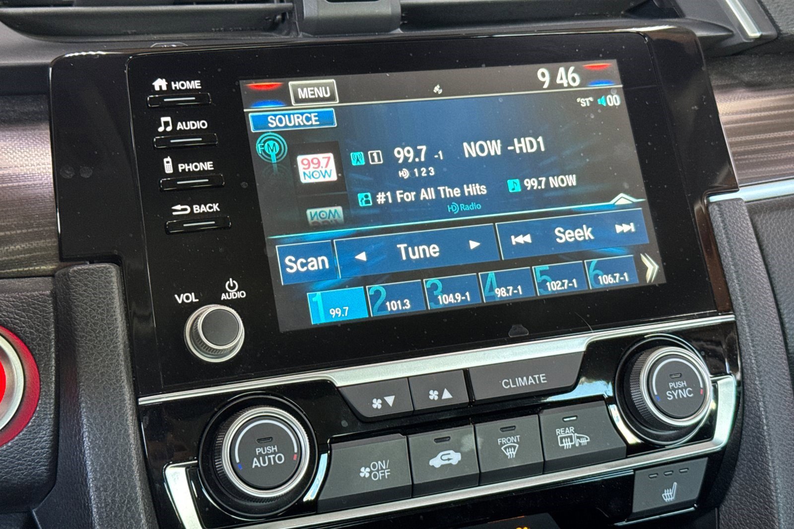 Used 2019 Honda Civic EX image 24