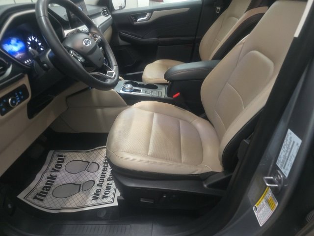 Used 2022 Ford Escape SEL image 17