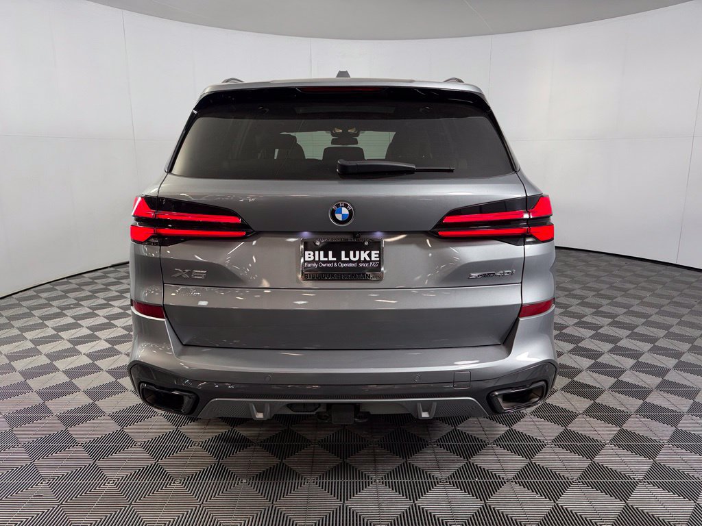 Used 2024 BMW X5 sDrive40i w/ M Sport Package RWD image 7