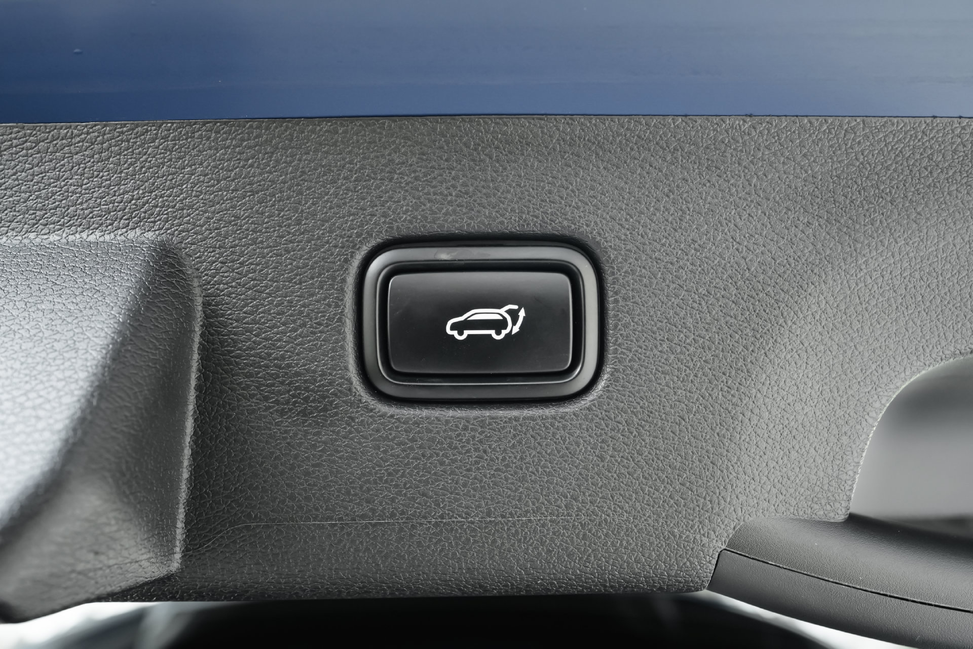 Used 2025 Kia Sportage SX FWD image 43