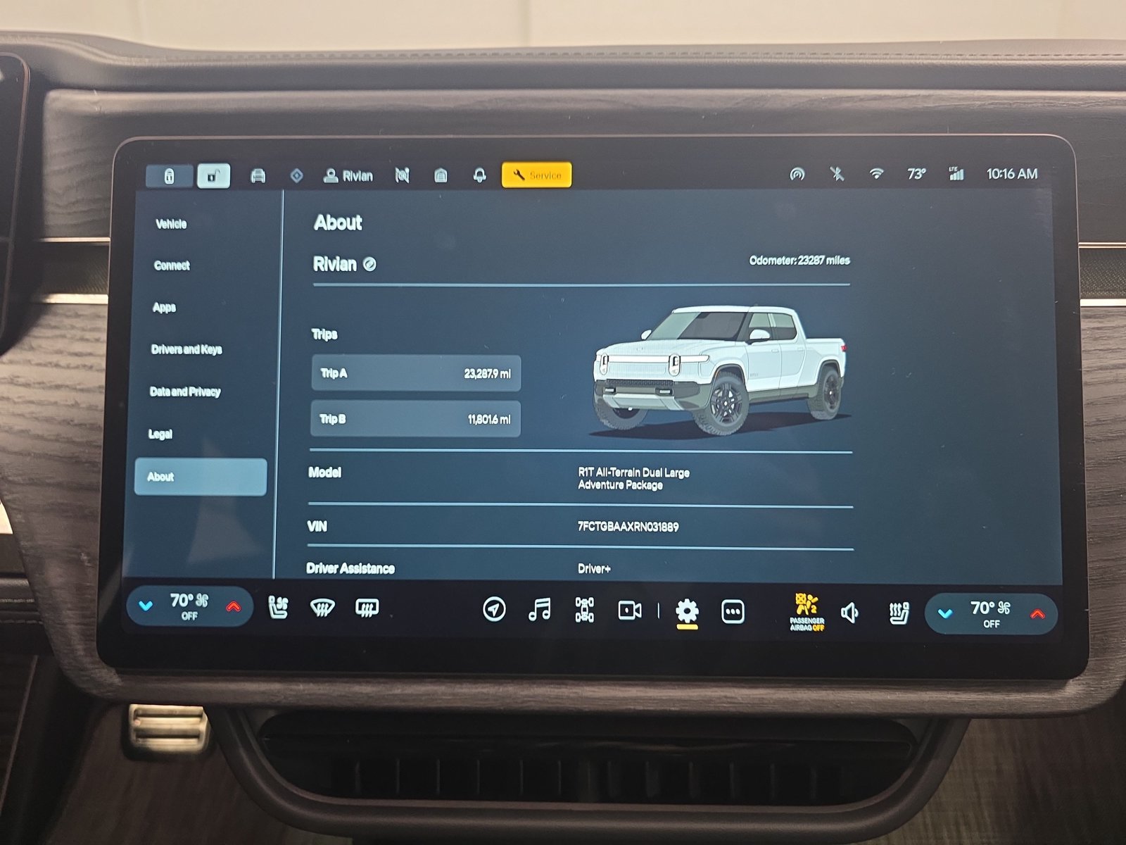 Used 2024 Rivian R1T Adventure Dual AWD/4WD image 27