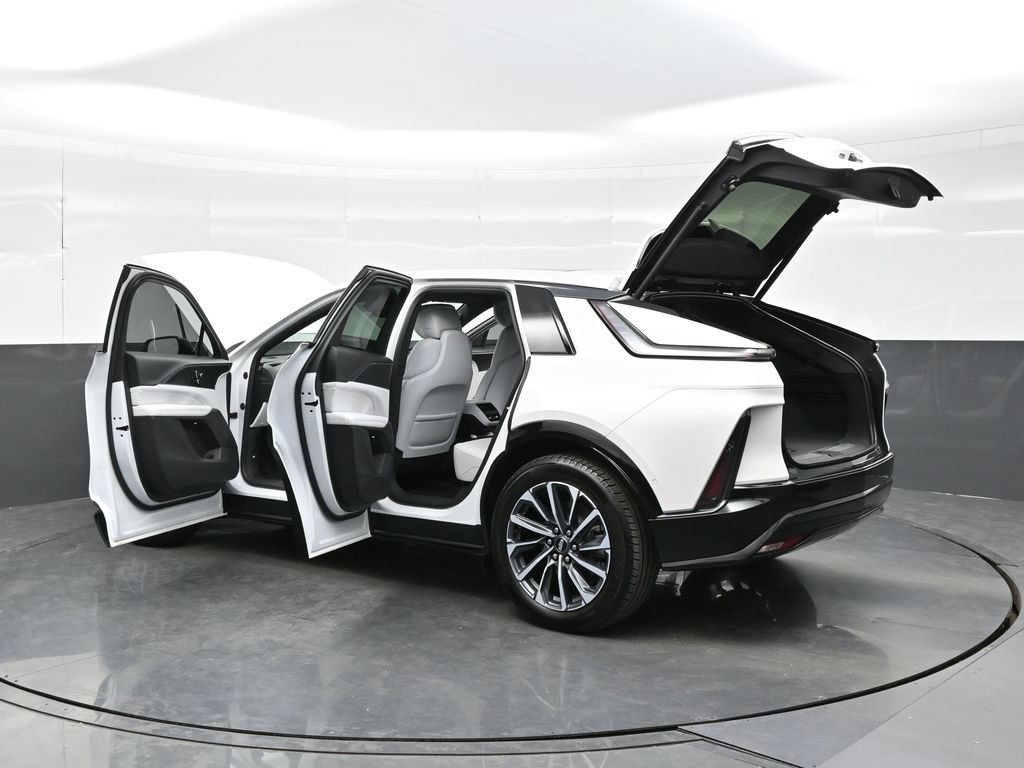 Certified 2024 Cadillac Lyriq Sport AWD/4WD image 44