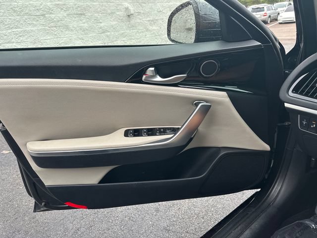 Used 2019 Kia Stinger RWD image 35