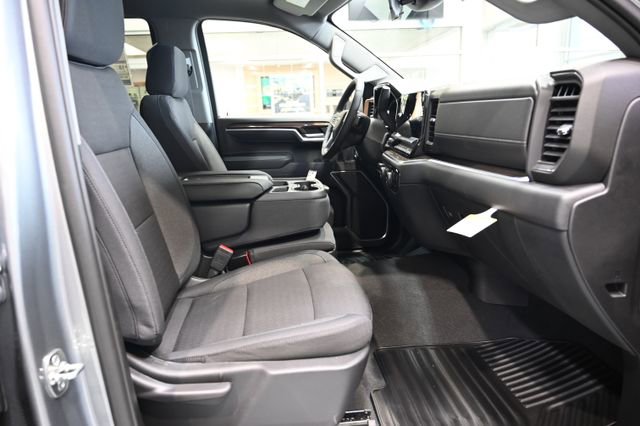 New 2026 Chevrolet Silverado 1500 LT AWD/4WD image 11