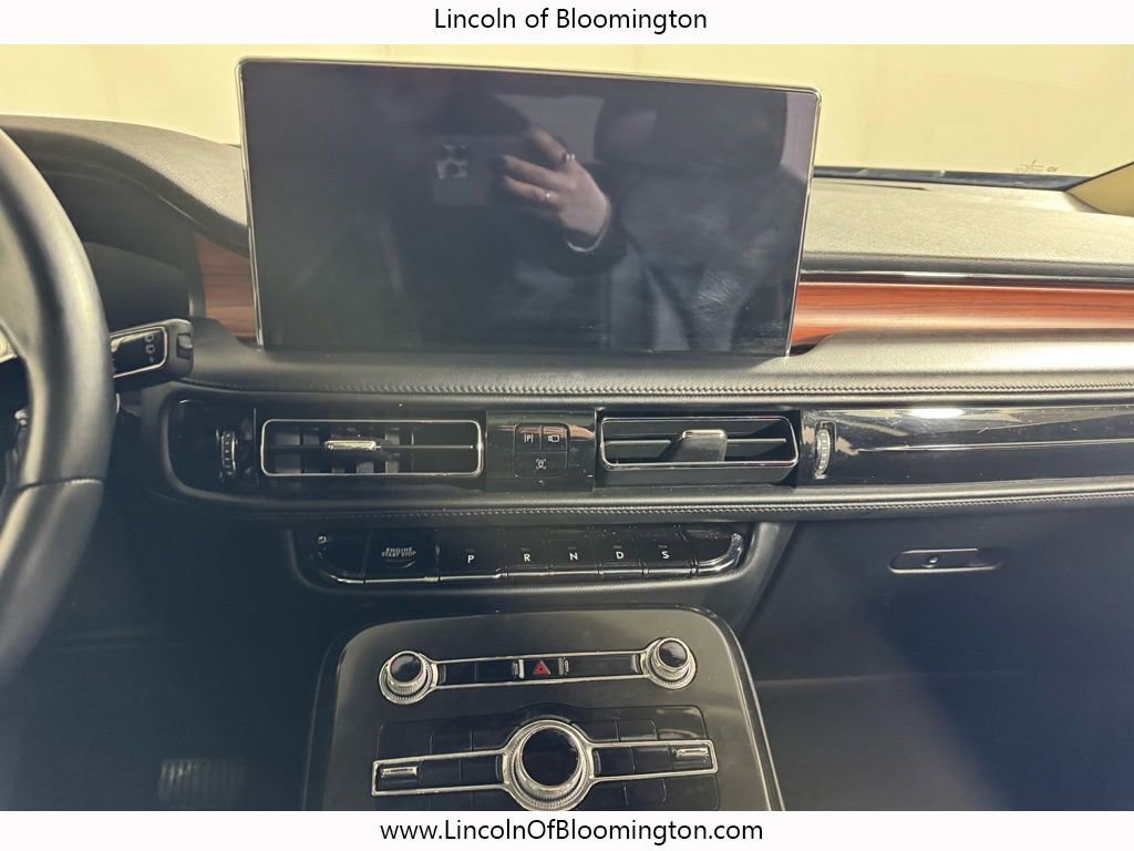 Certified 2022 Lincoln Nautilus Reserve w/ Monochromatic Package image 24