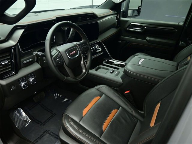 Used 2024 GMC Sierra 3500 AT4 w/ AT4 Premium Plus Package image 14