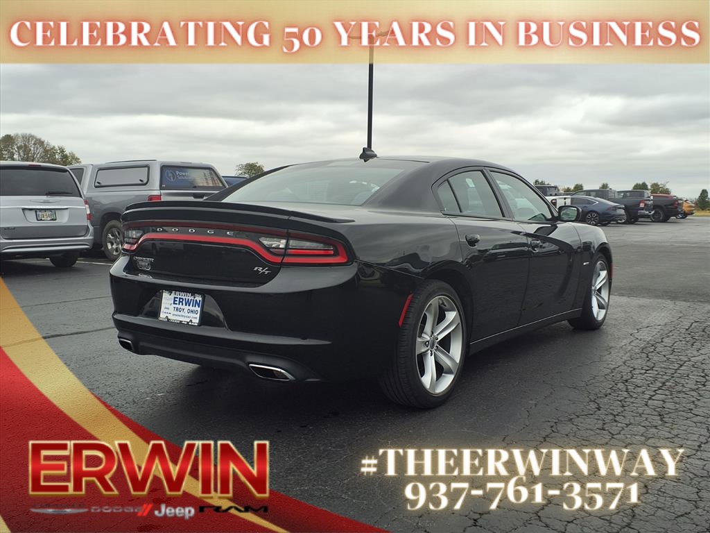Certified 2017 Dodge Charger R/T image 3