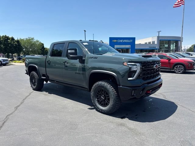 New 2026 Chevrolet Silverado 2500 ZR2 w/ LPO, Dark Essentials Package