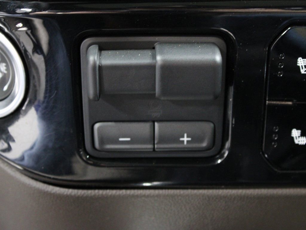 Used 2024 Chevrolet Silverado 1500 LT Trail Boss w/ LT Trail Boss Premium Package image 65