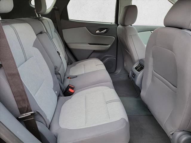 Used 2020 Chevrolet Blazer LT FWD image 16