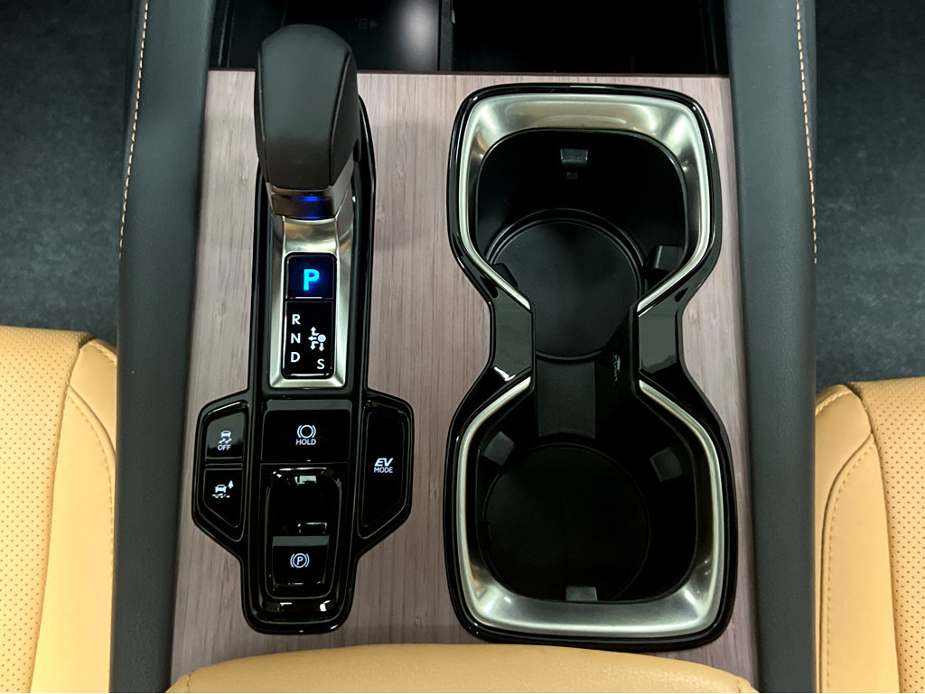 New 2026 Lexus RX 350h AWD/4WD image 32