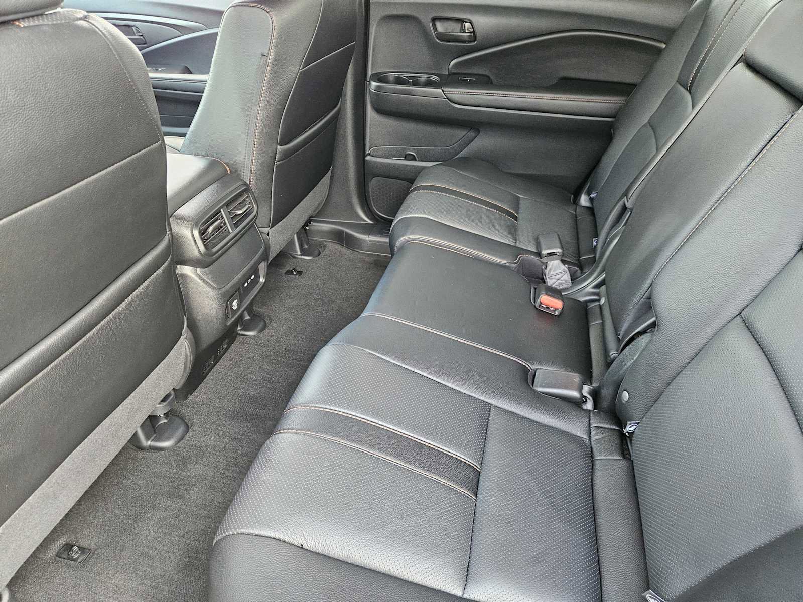 Used 2024 Honda Passport TrailSport image 30