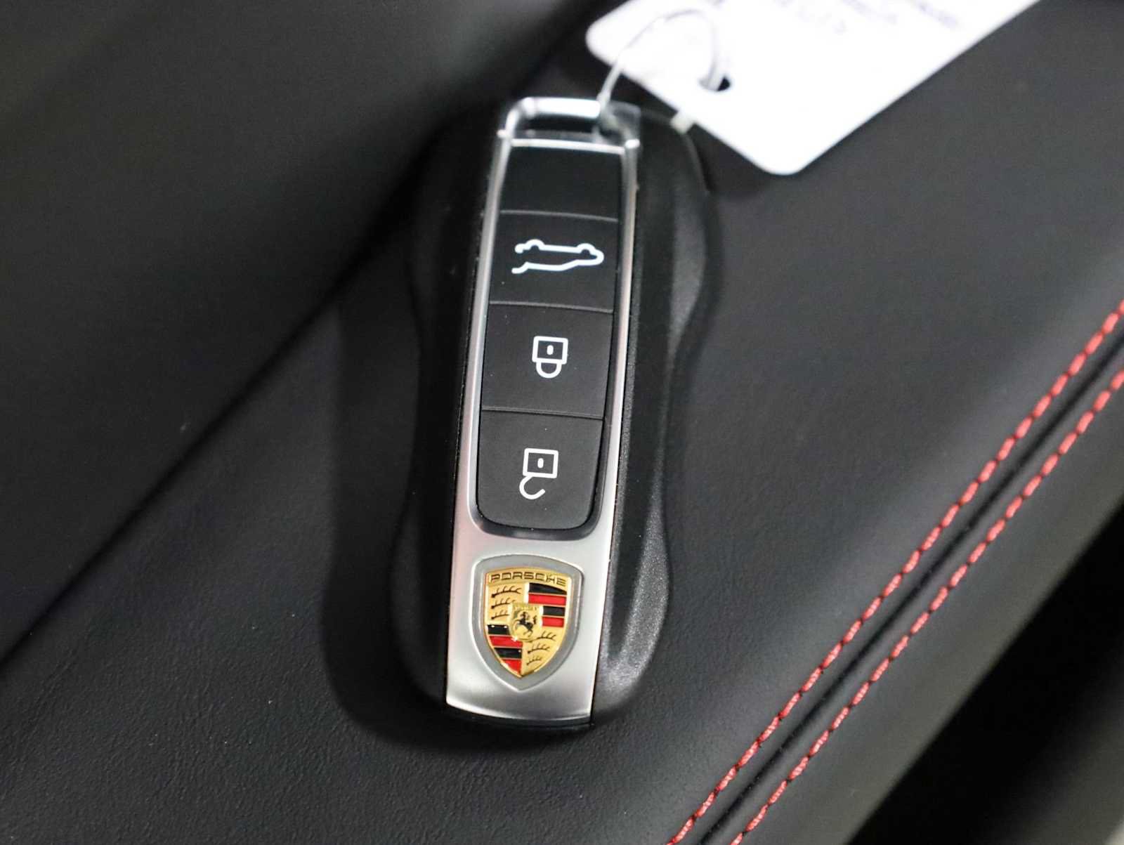 New 2026 Porsche Cayenne GTS AWD/4WD image 43
