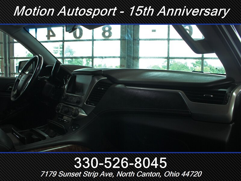 Used 2019 Chevrolet Suburban Premier w/ RST 6.2L Performance Edition AWD/4WD image 36