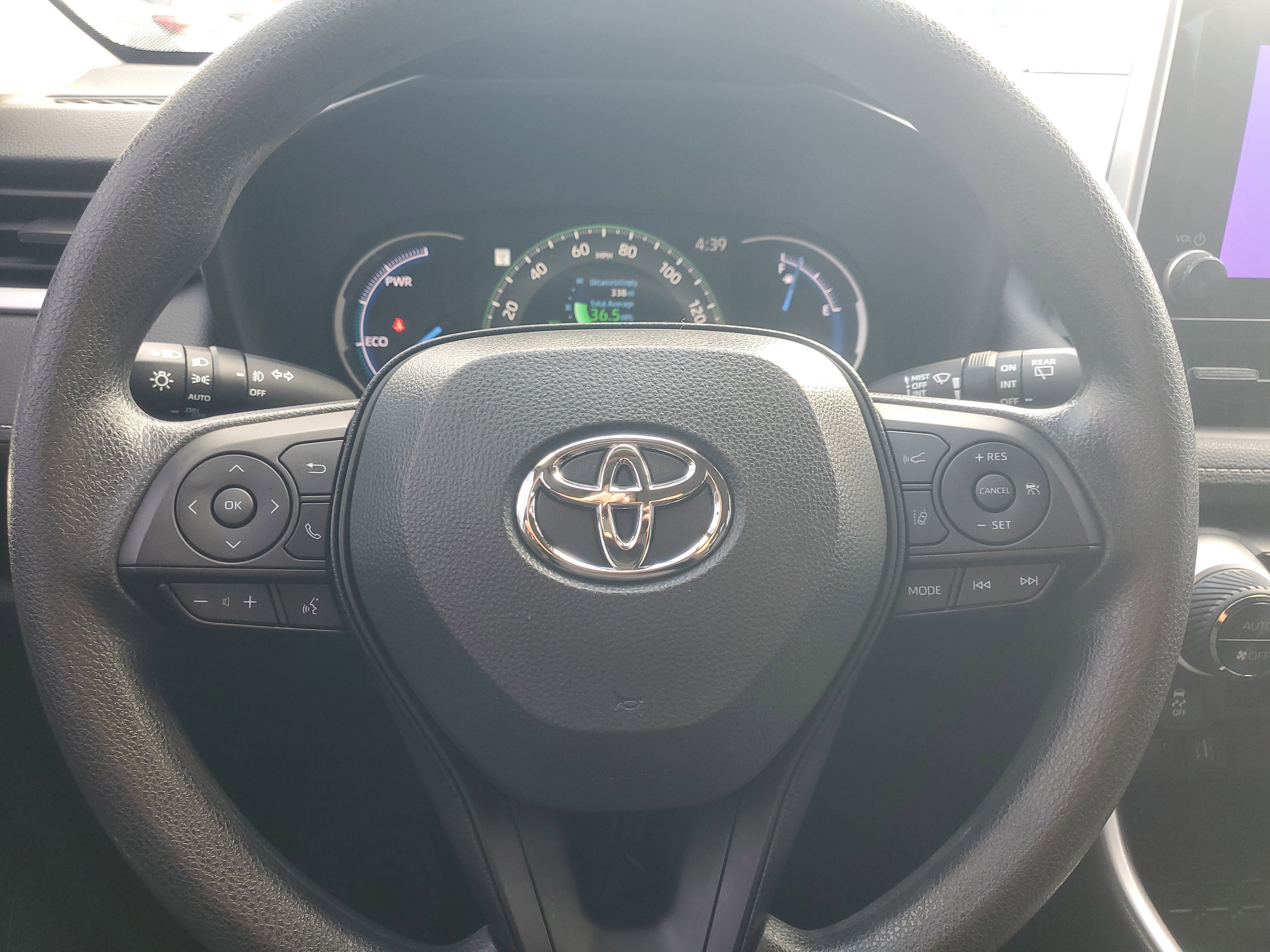 Used 2024 Toyota RAV4 AWD Hybrid image 20