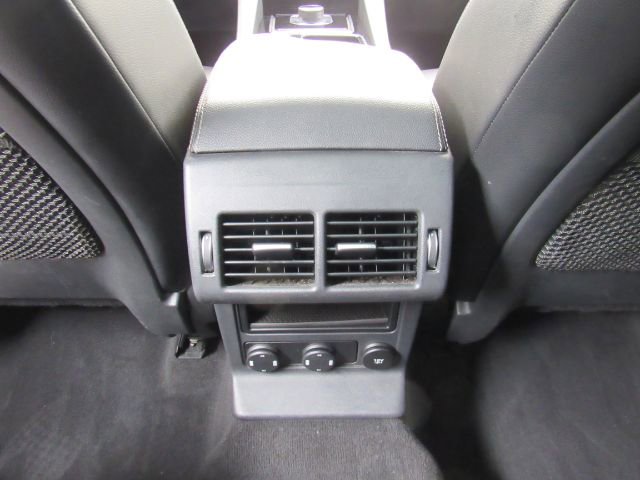 Used 2020 Jaguar F-PACE S image 30