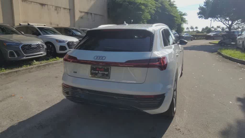 Certified 2024 Audi Q8 e-tron Premium Plus w/ Premium Plus Package AWD/4WD image 8