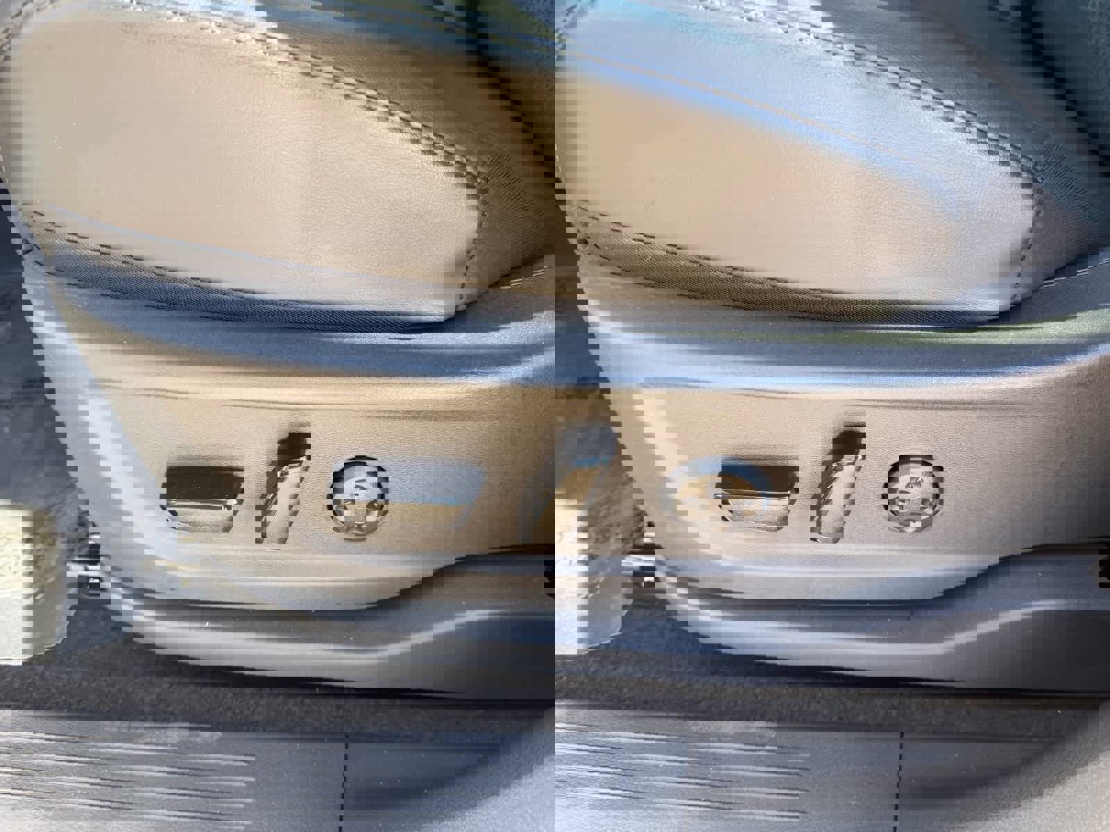 Certified 2025 Nissan Ariya ENGAGE image 21