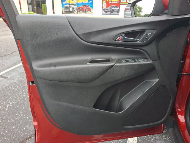 Used 2022 Chevrolet Equinox LT FWD image 12