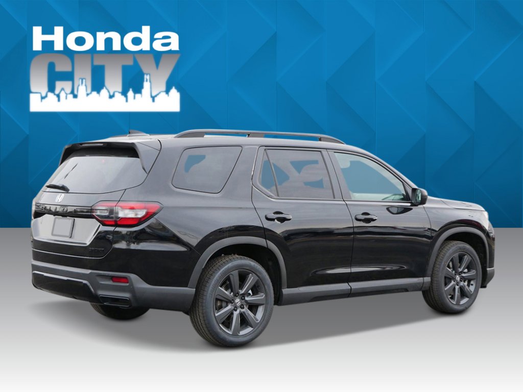 New 2026 Honda Pilot Sport image 5