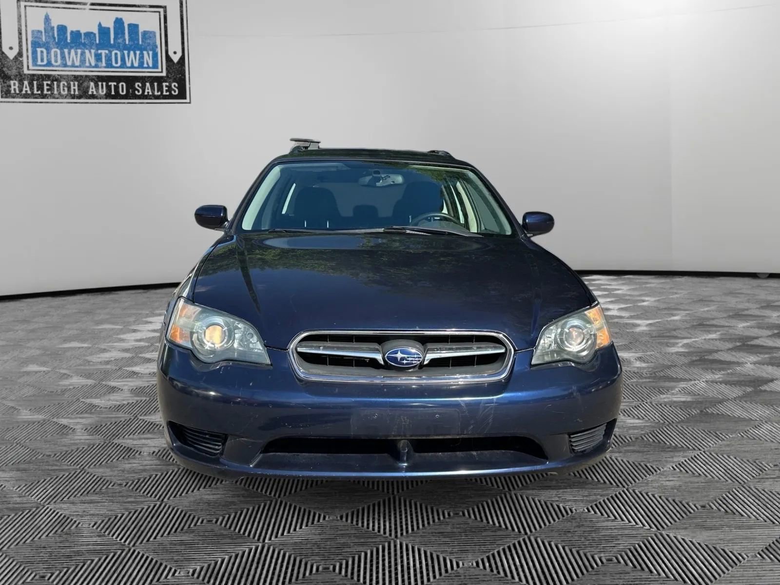 Used 2005 Subaru Legacy 2.5i AWD/4WD image 3
