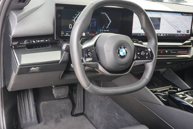 Used 2024 BMW 530i w/ Premium Package RWD image 10