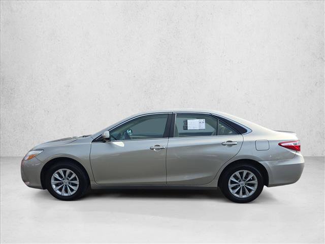 Used 2015 Toyota Camry LE FWD image 8