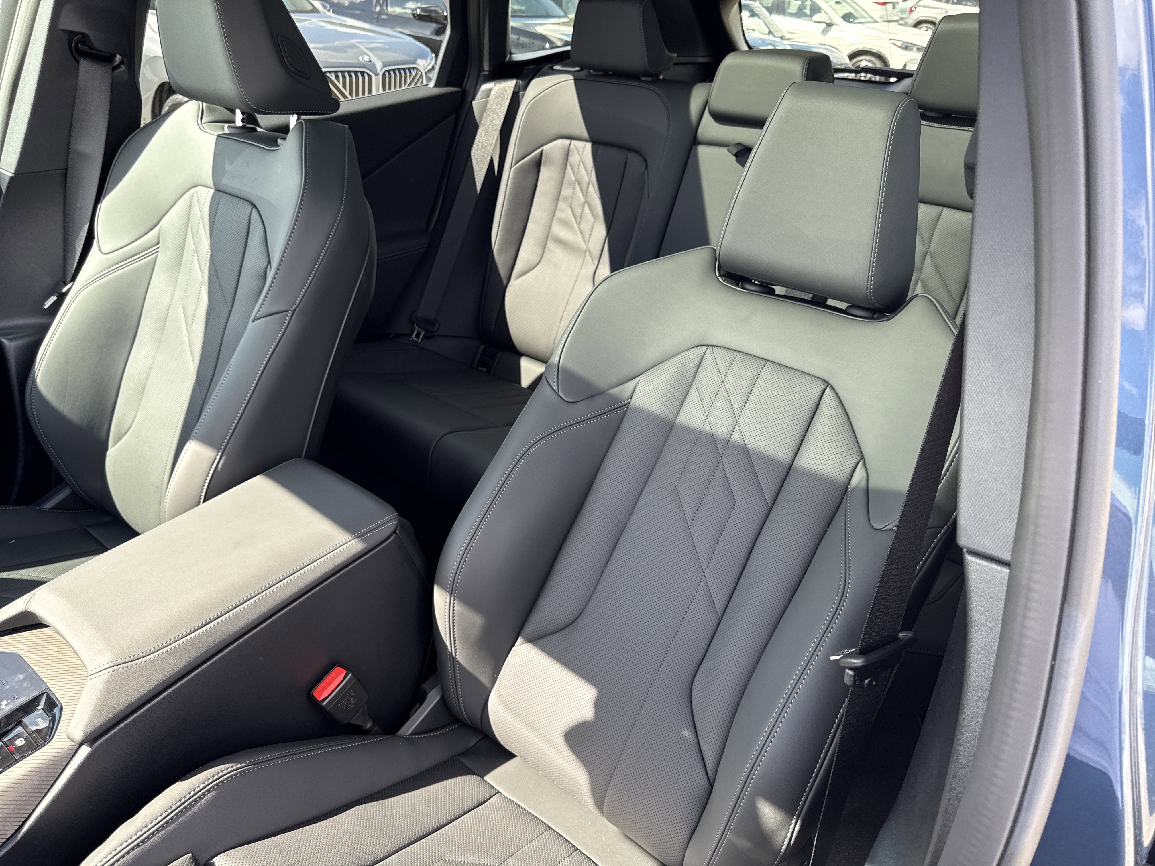 New 2026 BMW X3 xDrive30 w/ M Sport Package image 24