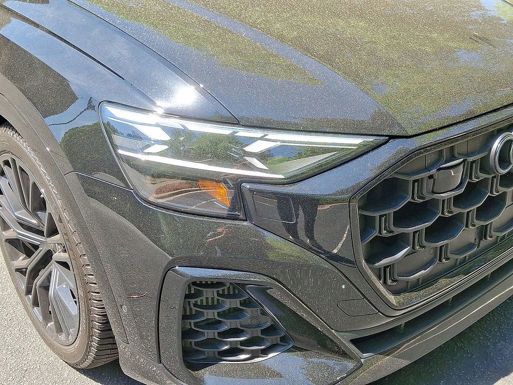 Used 2024 Audi SQ8 Prestige w/ Prestige Package image 28