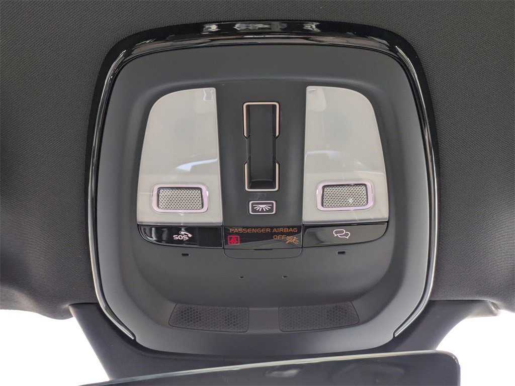 Certified 2026 Volvo XC90 B6 Plus w/ Protection Package Premier image 26