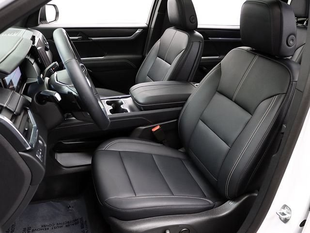 New 2025 GMC Acadia Elevation w/ Super Cruise Package FWD image 10