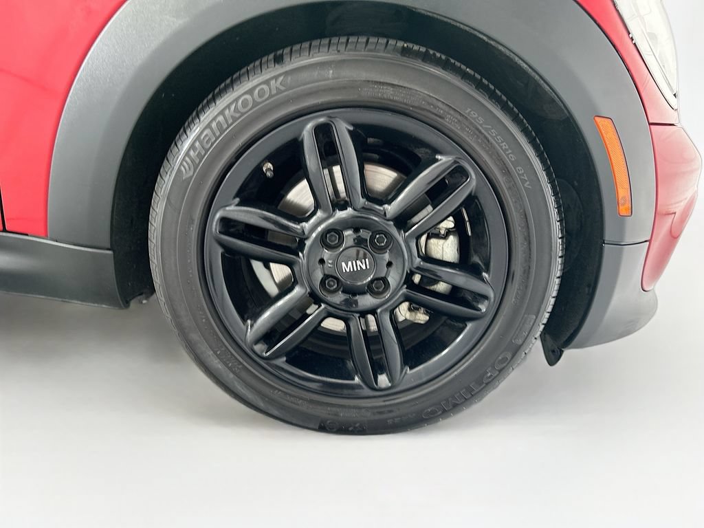 Used 2013 MINI Cooper Convertible FWD image 26