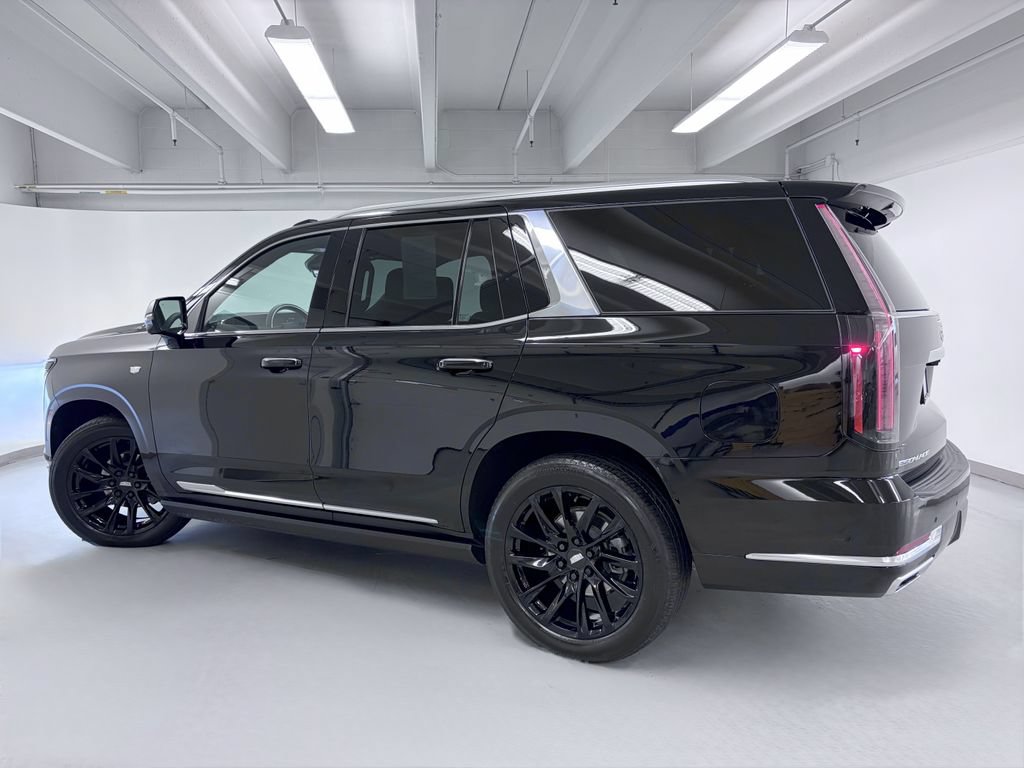 Used 2025 Cadillac Escalade Premium Luxury w/ Touring Package AWD/4WD image 7